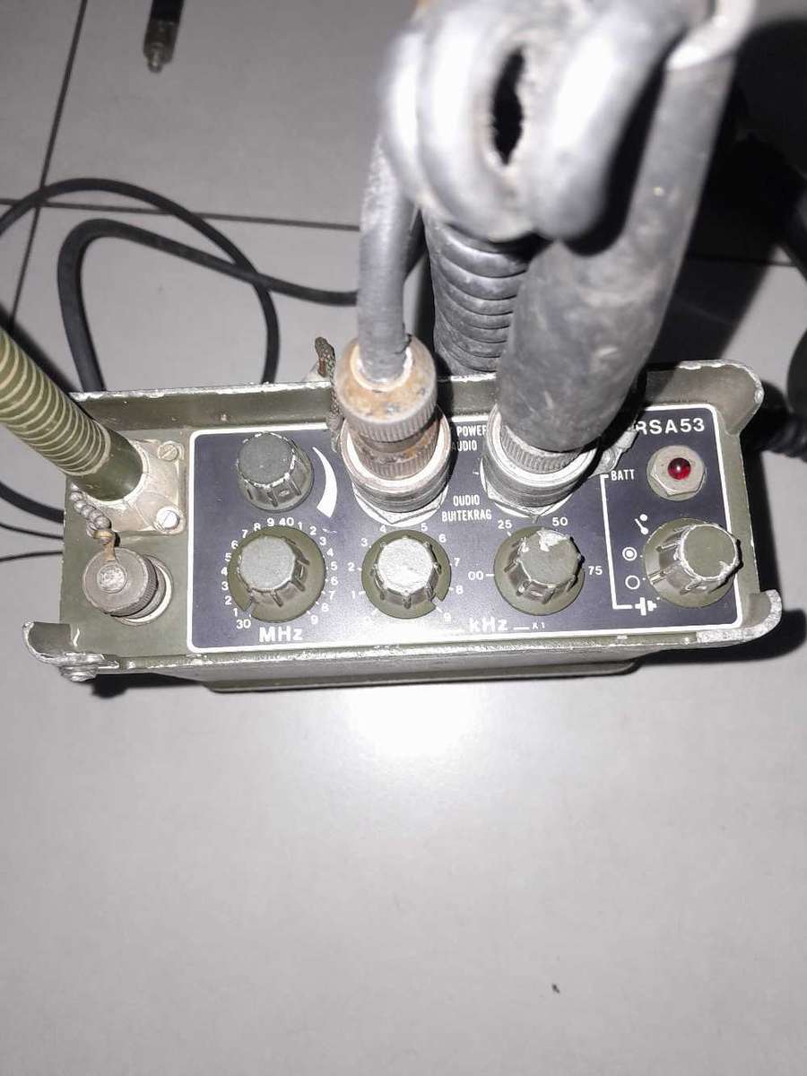 SADF A53 Radio with handset, power cord, & 2 X Antennas