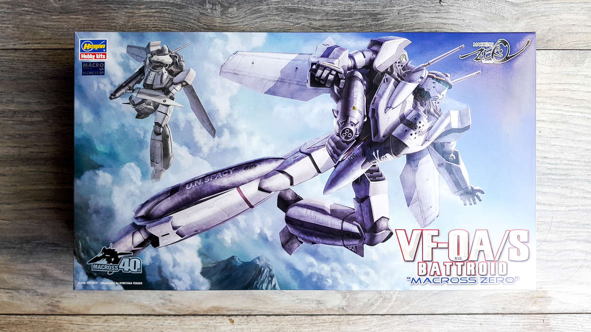 Macross Zero / Robotech VF-0A/S Valkyrie Robot plastic Model Kit 1:72 scale (Japanese Import)