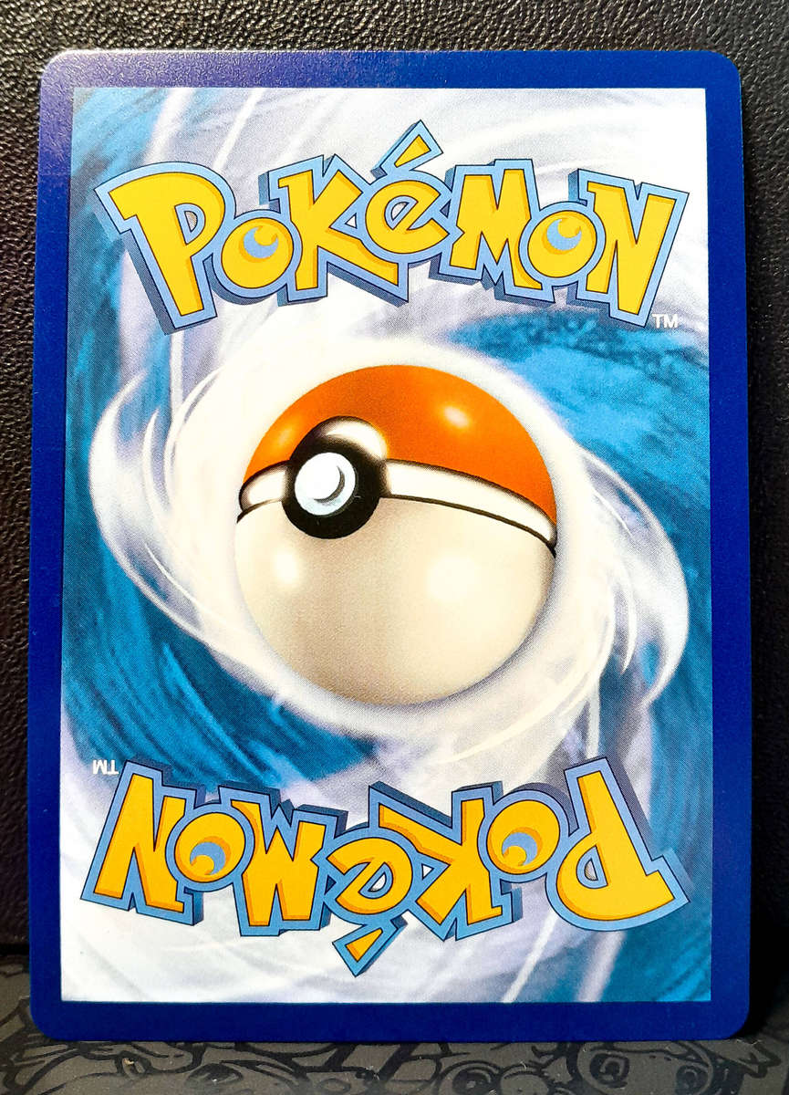 Pokemon Card - Reshiram 173/086 - Black & White Rare - White Flare - NM