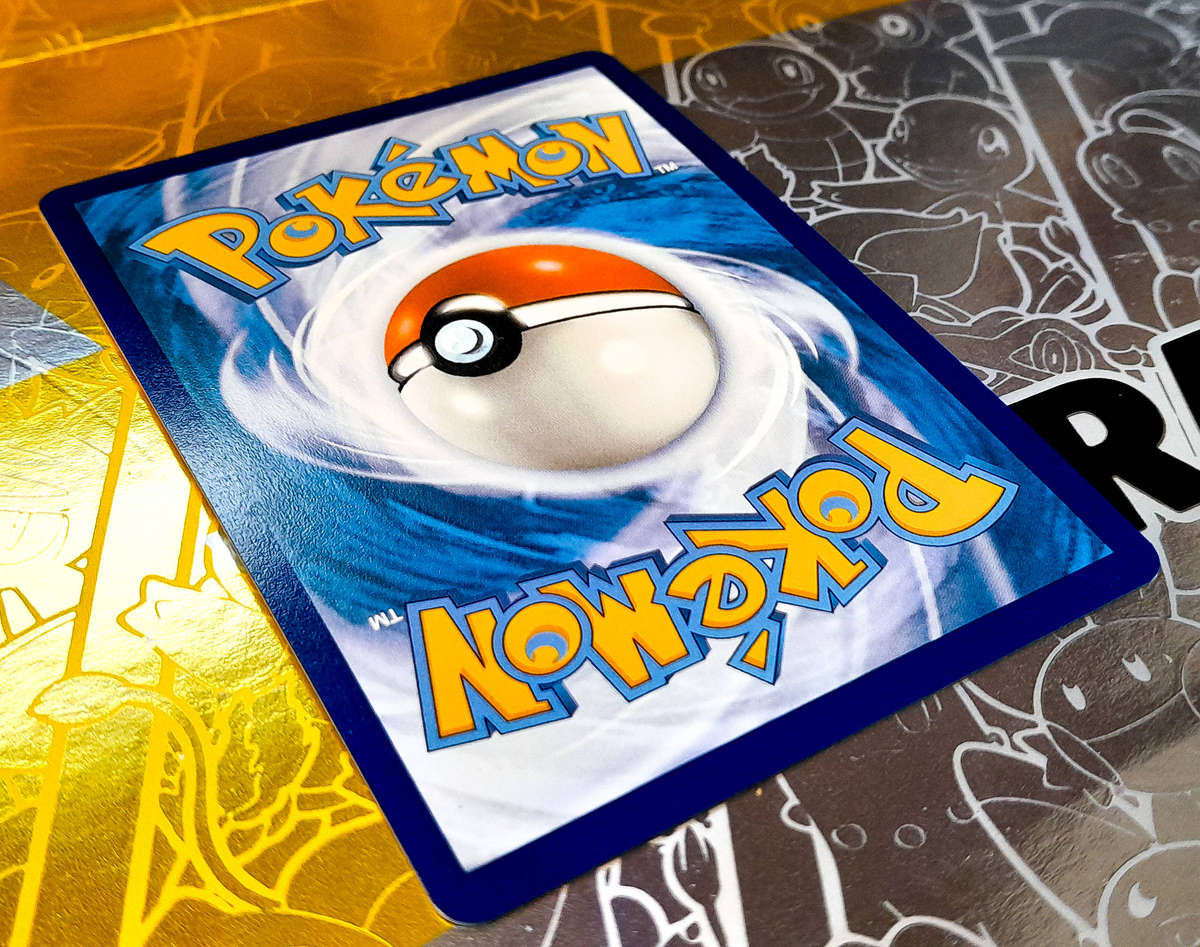 Pokemon Card - Reshiram 173/086 - Black & White Rare - White Flare - NM