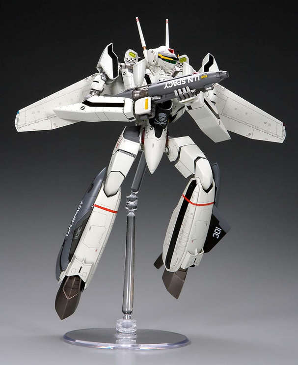 Macross Zero / Robotech VF-0A/S Valkyrie Robot plastic Model Kit 1:72 scale (Japanese Import)