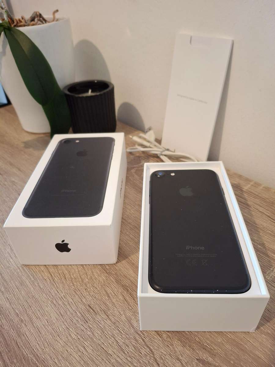 iPhone 7 32GB Matte Black + Original Box