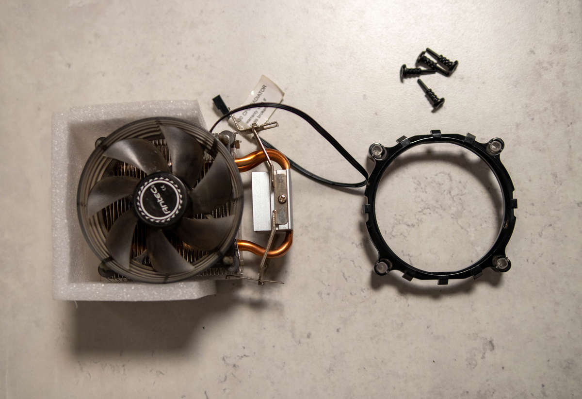 Intel Celeron G4930 + Antec A30 Cooler