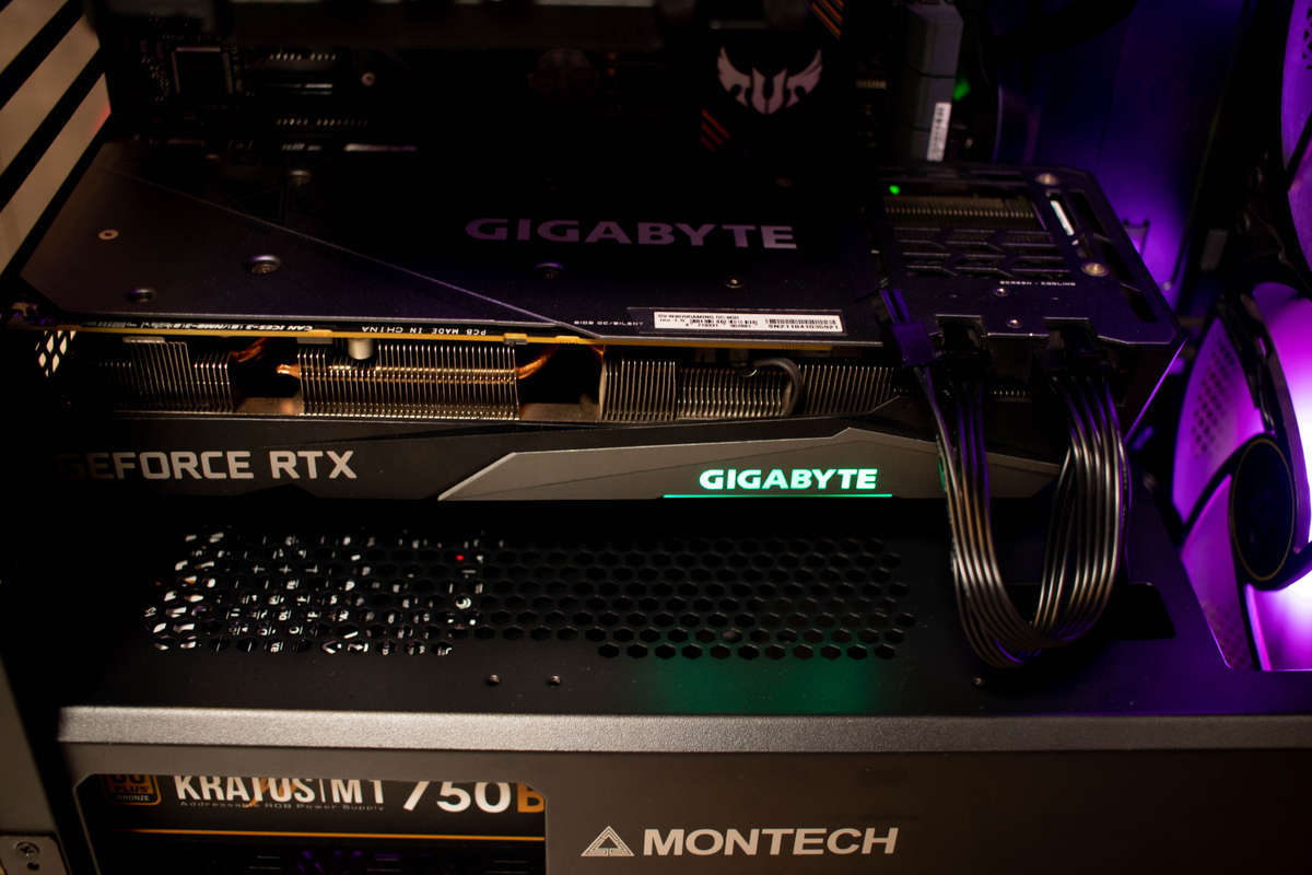 RTX 3070 with RYZEN 7 5800 X3D complete pc