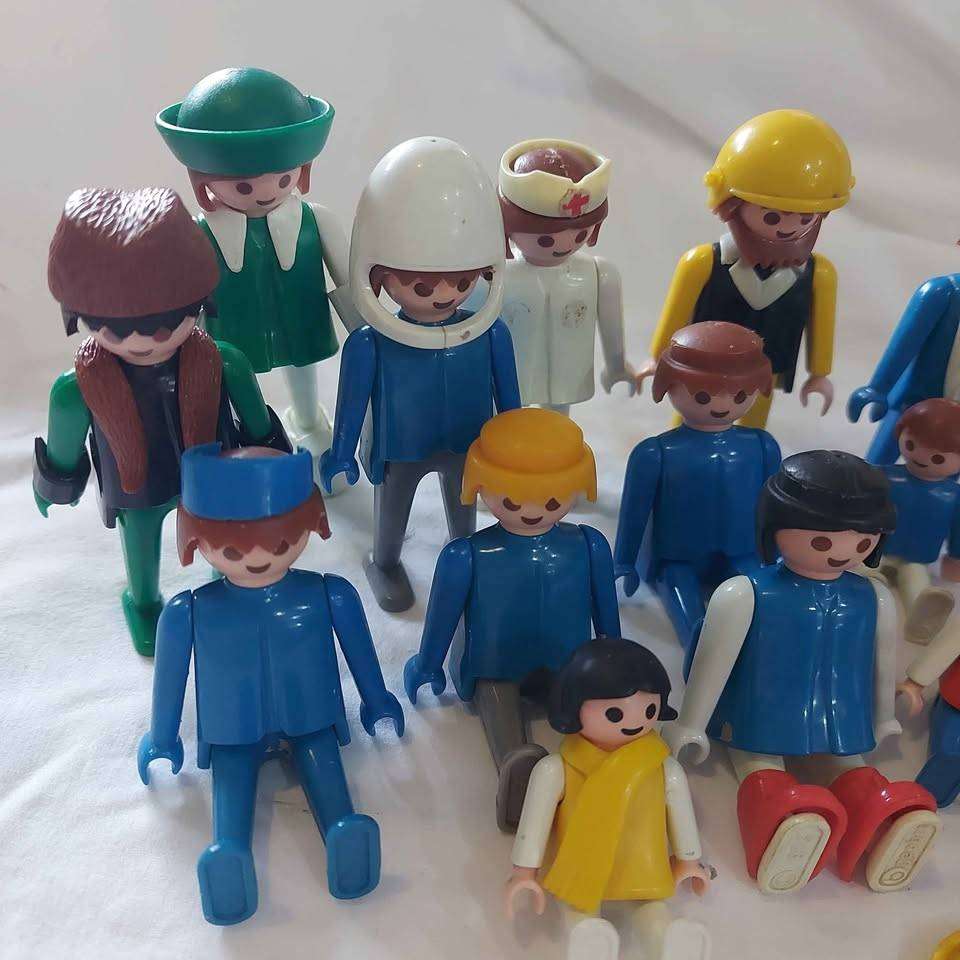 Vintage Collectable Playmobil Geobra 1974 Figurines x 22