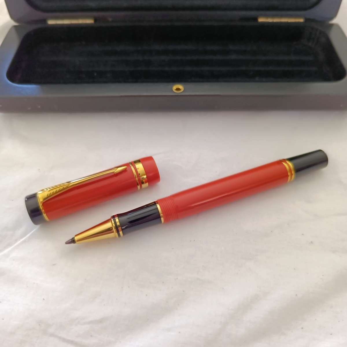 VINTAGE Parker DUOFOLD Centennial Rollerball Pen Great Condition