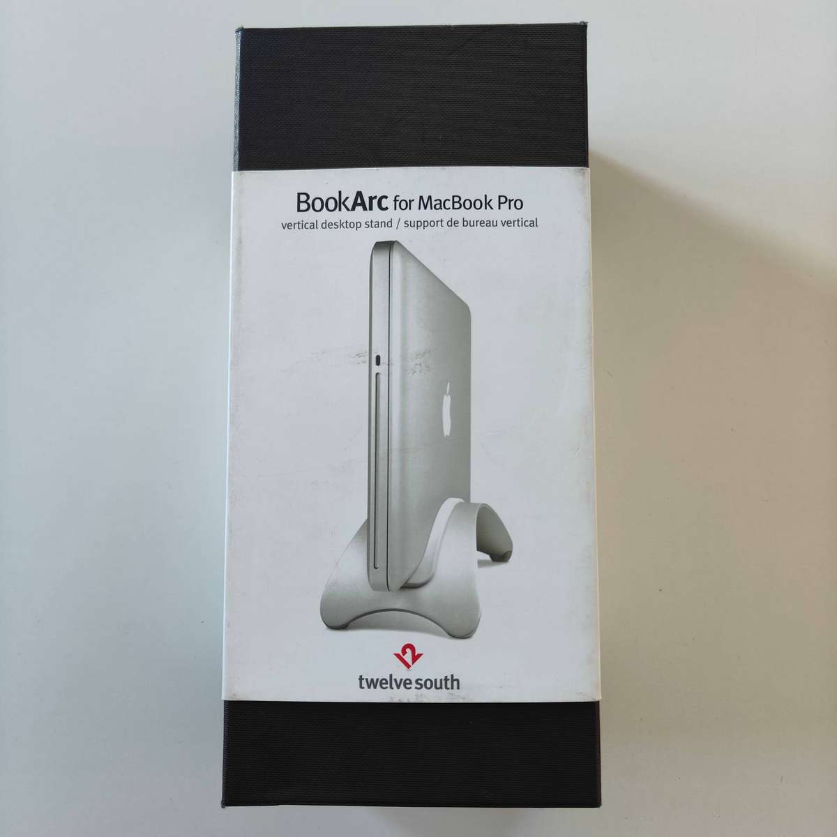 VERTICAL DESKTOP STAND FOR MACBOOK - BookArc by twelve south