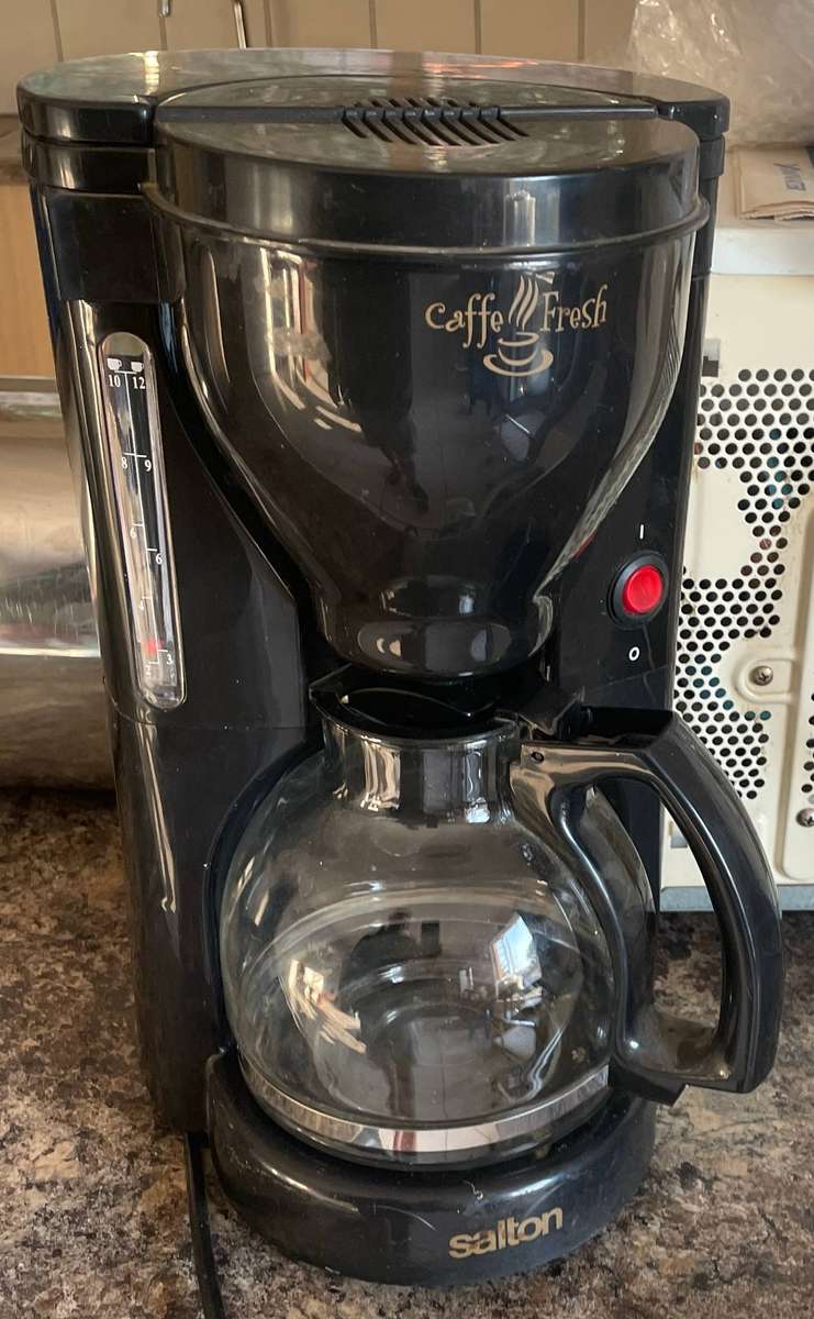 Salton Caffe Fresh 12 cup coffee maker