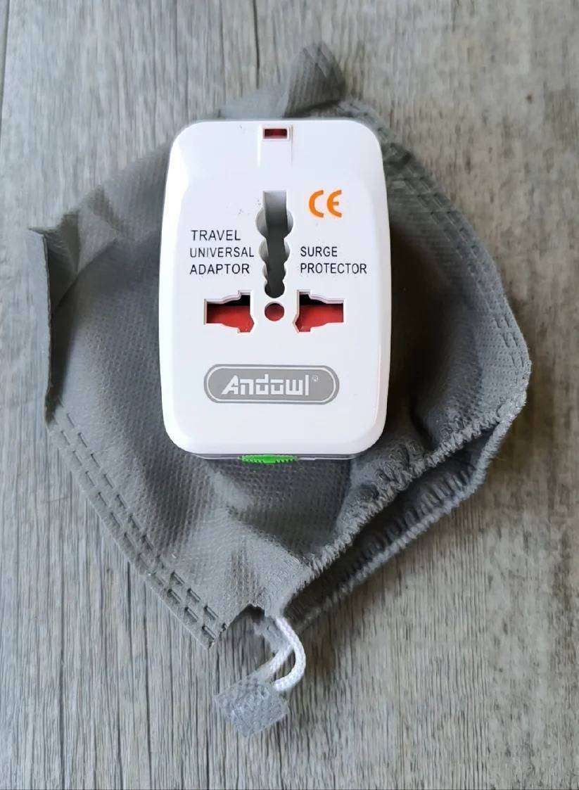 Andowl Q-A178 Universal Travel Adapter (Pack of 2)