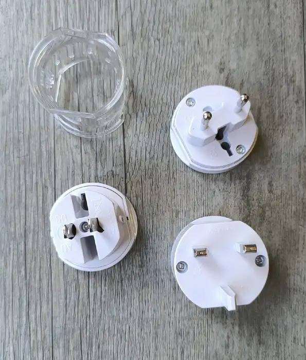 Andowl Q-A178B Universal Multi Connector Travel Adapter (Pack of 2)