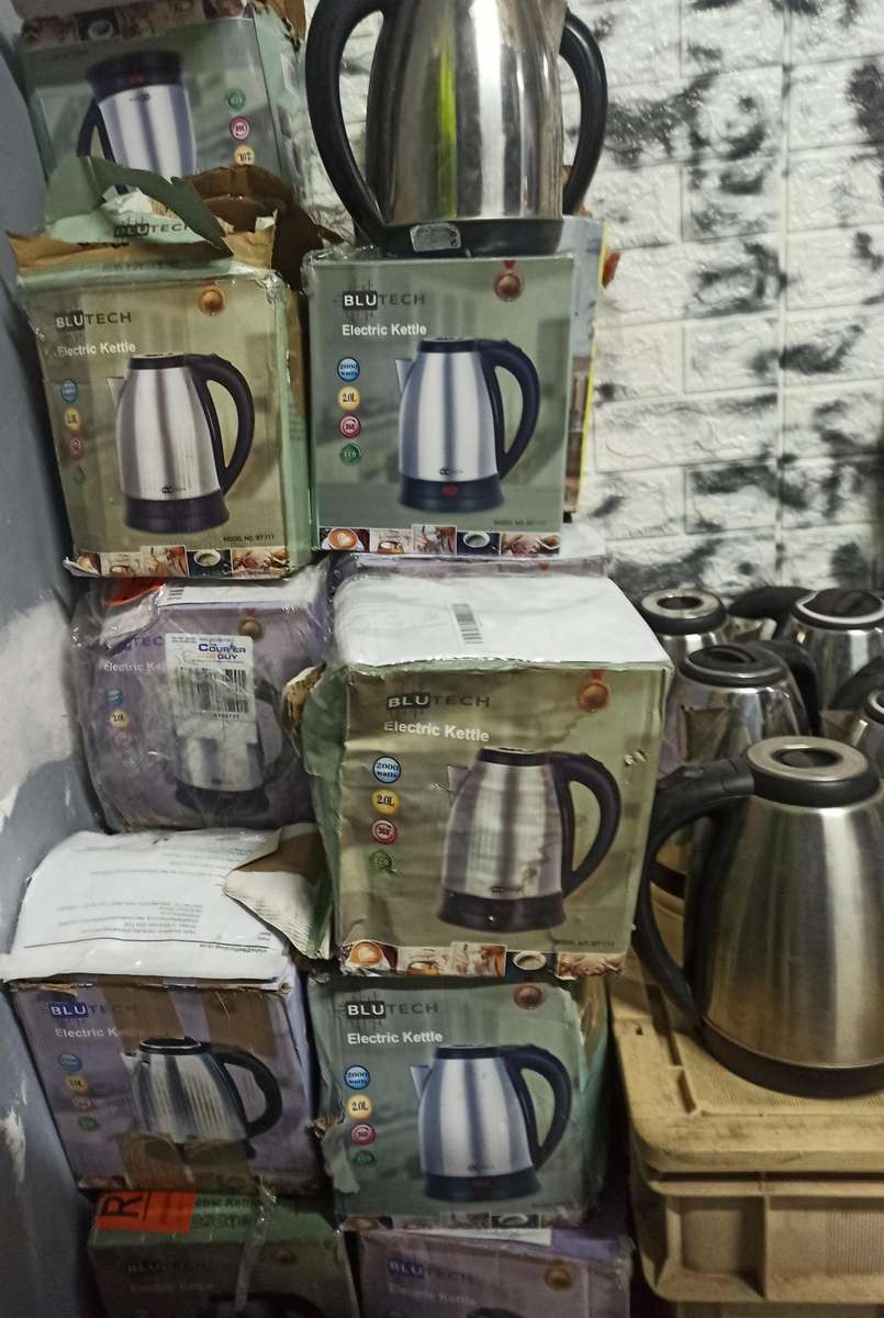 BluTech 2L Electric Kettles  Damaged Boxes  Clearance Deal!