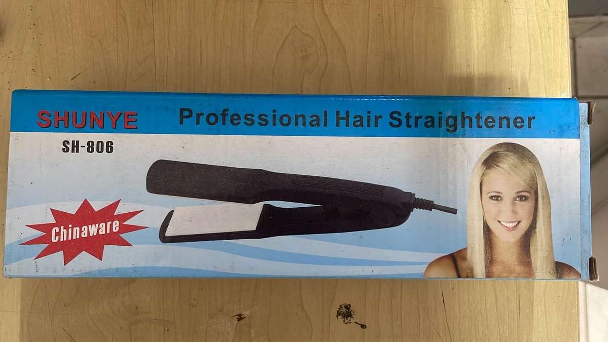 New Shunye Professional Hair Straightener SH-806 - Liquidation Auction
