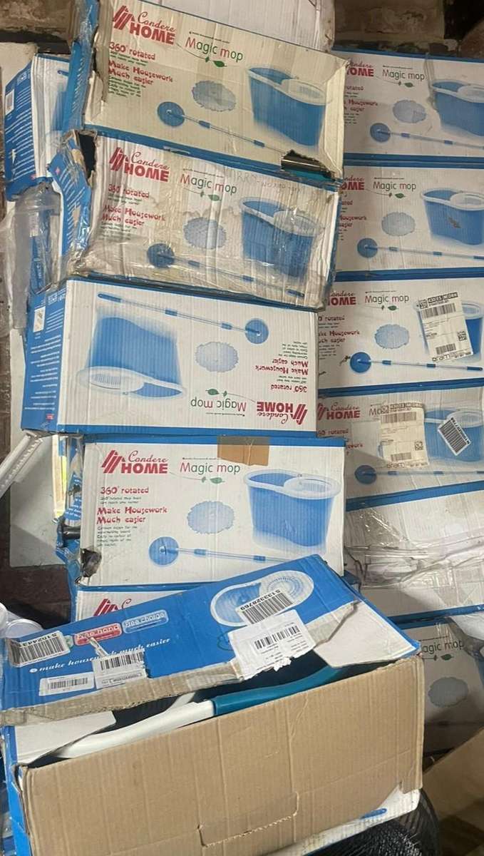 Candere Home 360° Rotating Magic Mop with Bucket