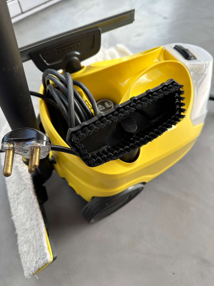 Karcher Steam Cleaner yellow