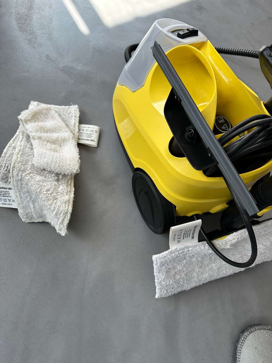 Karcher Steam Cleaner yellow