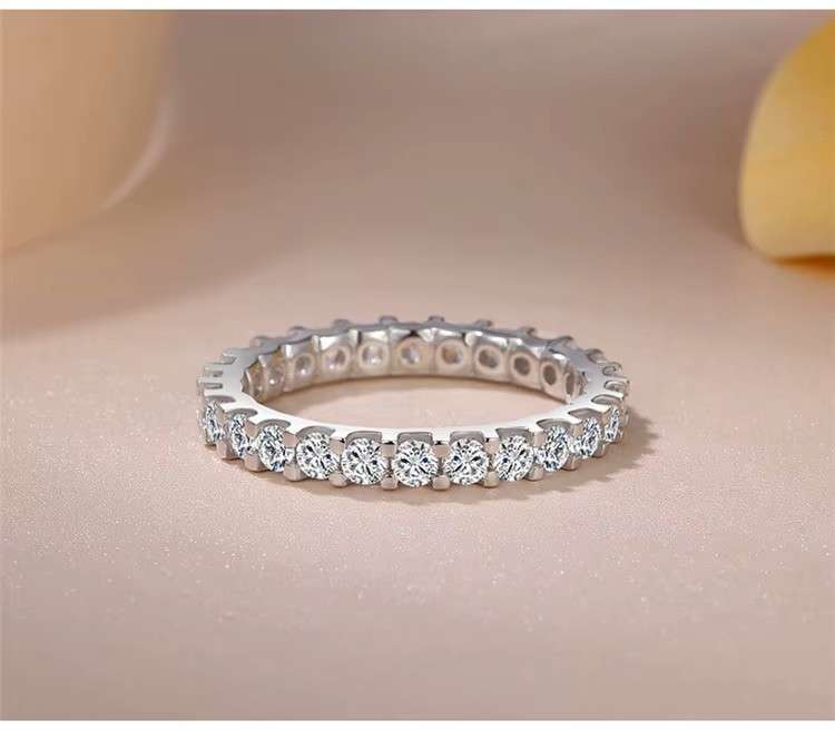 Zircon Circular Ring S925 Sterling Silver