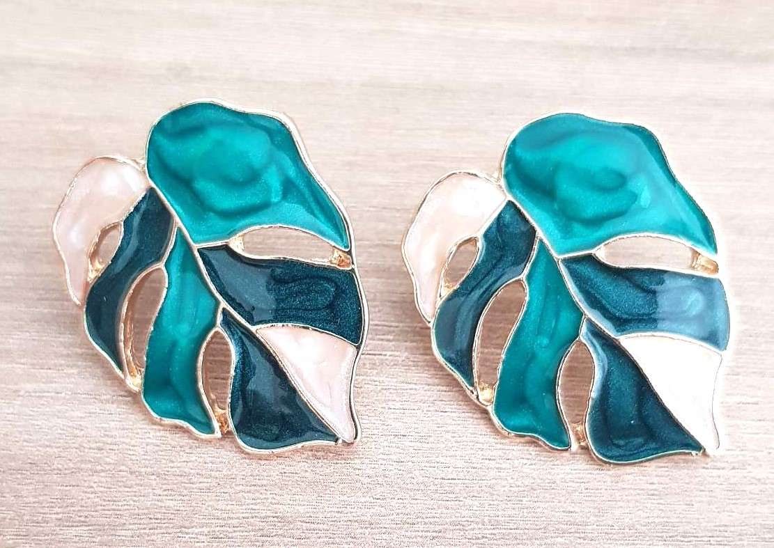 Leaf Turquise, Geen  & Pearl white Enamel Stud Earrings, Vintage Bohemian Style,