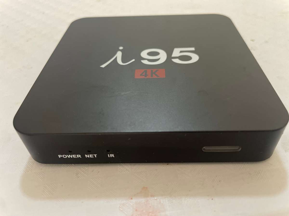 Dstv decoders and smart tv box