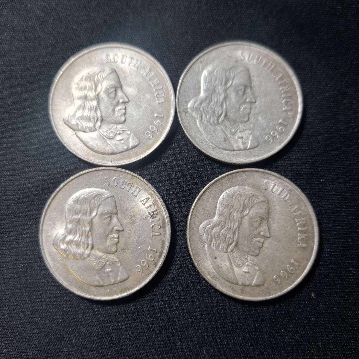 4 x 1966 uncirculated Silver R1 Coins
