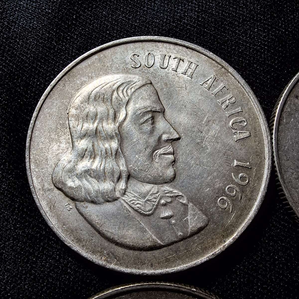 4 x 1966 uncirculated Silver R1 Coins