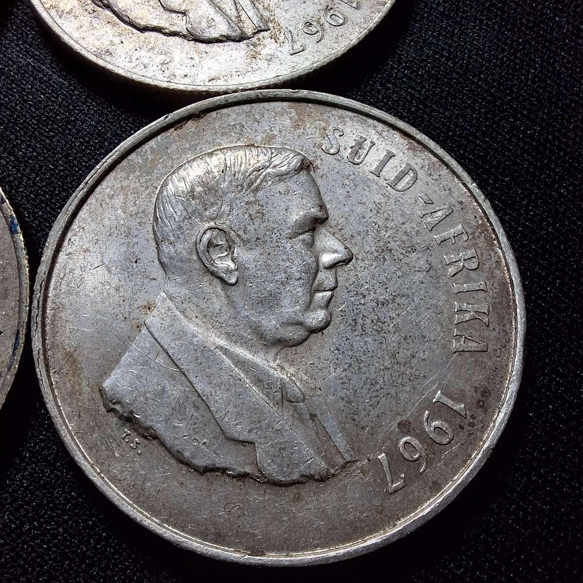 4 x 1967 uncirculated Silver R1 Coins