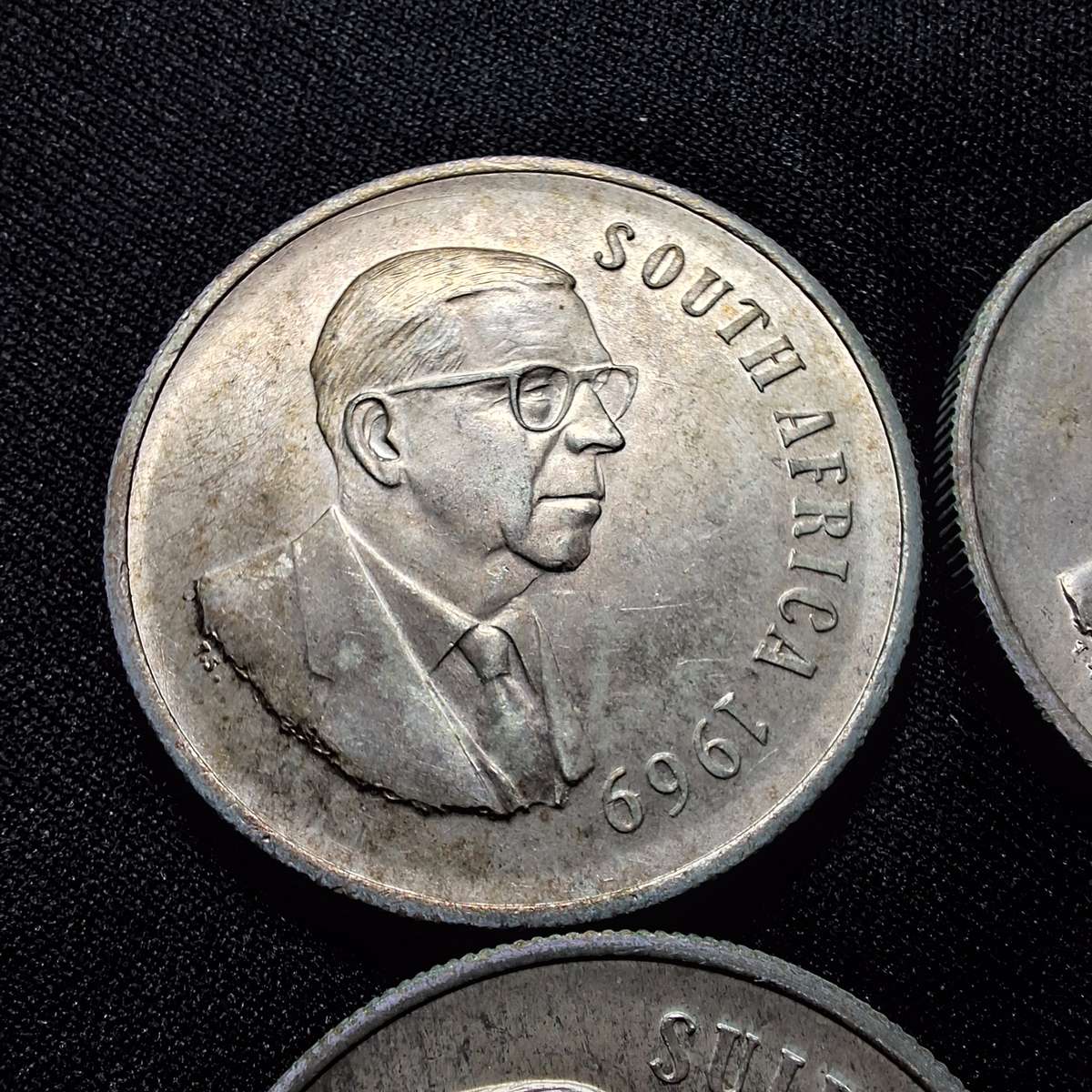 4 x 1969 uncirculated Silver R1 Coins