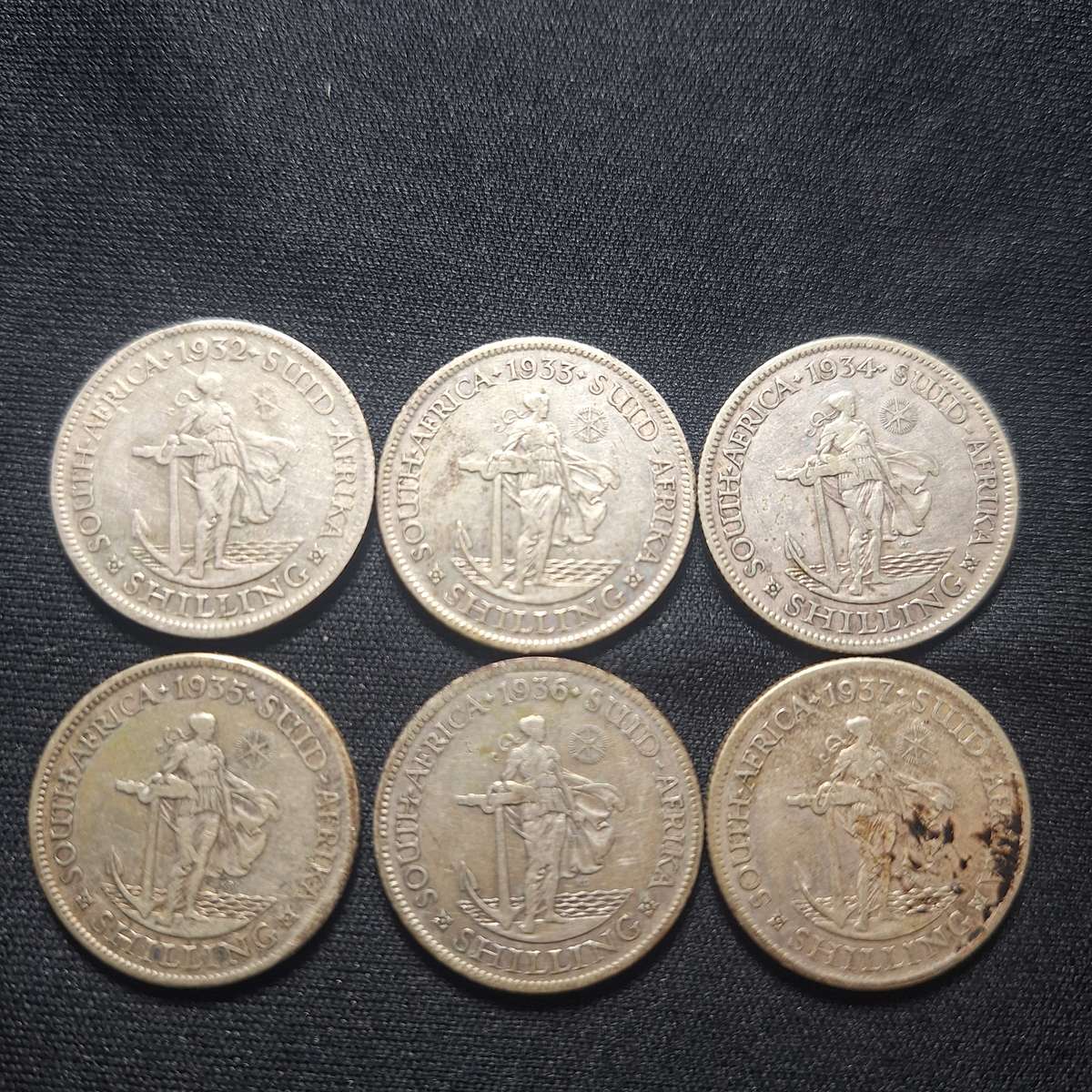 1932 - 1937 South Africa  1 Shilling Coins