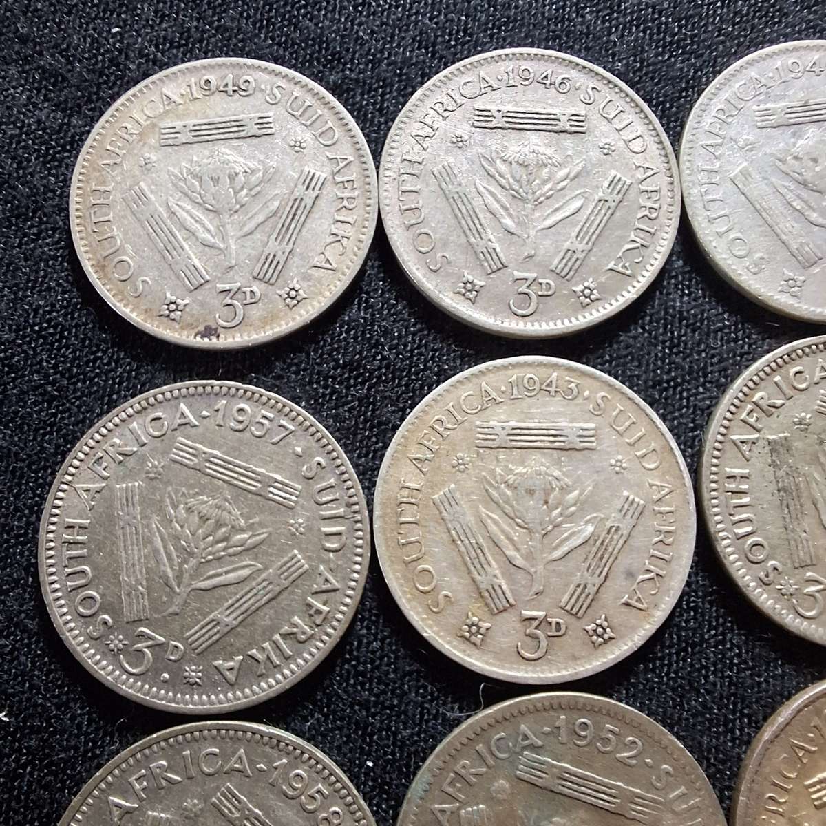 25 x 3D threepence (Tickey) Silver South Africa Coins - Various Dates