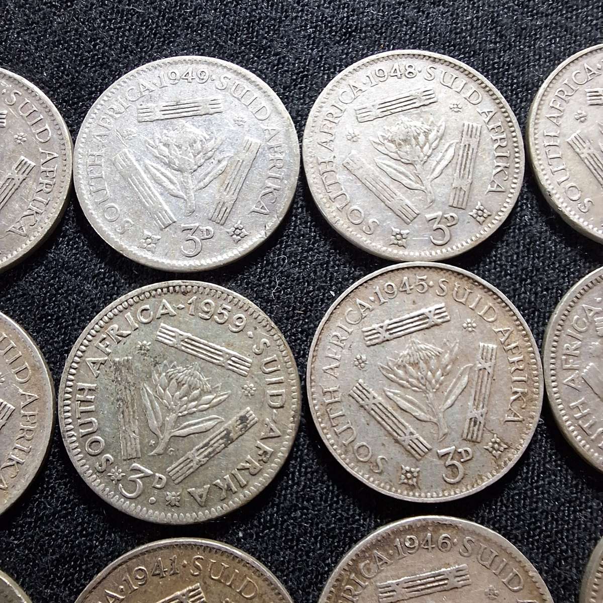 25 x 3D threepence (Tickey) Silver South Africa Coins - Various Dates