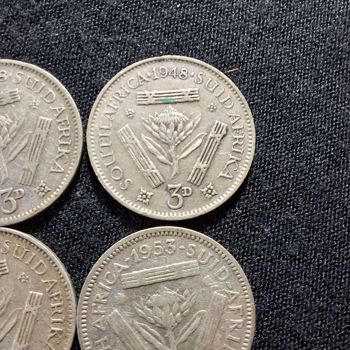 25 x 3D threepence (Tickey) Silver South Africa Coins - Various Dates