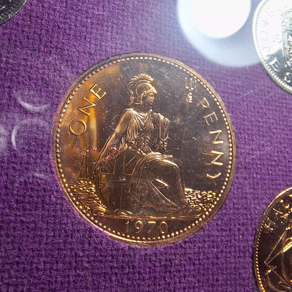 1970 Coinage of Great Britain & Northern Island in sealed capsule