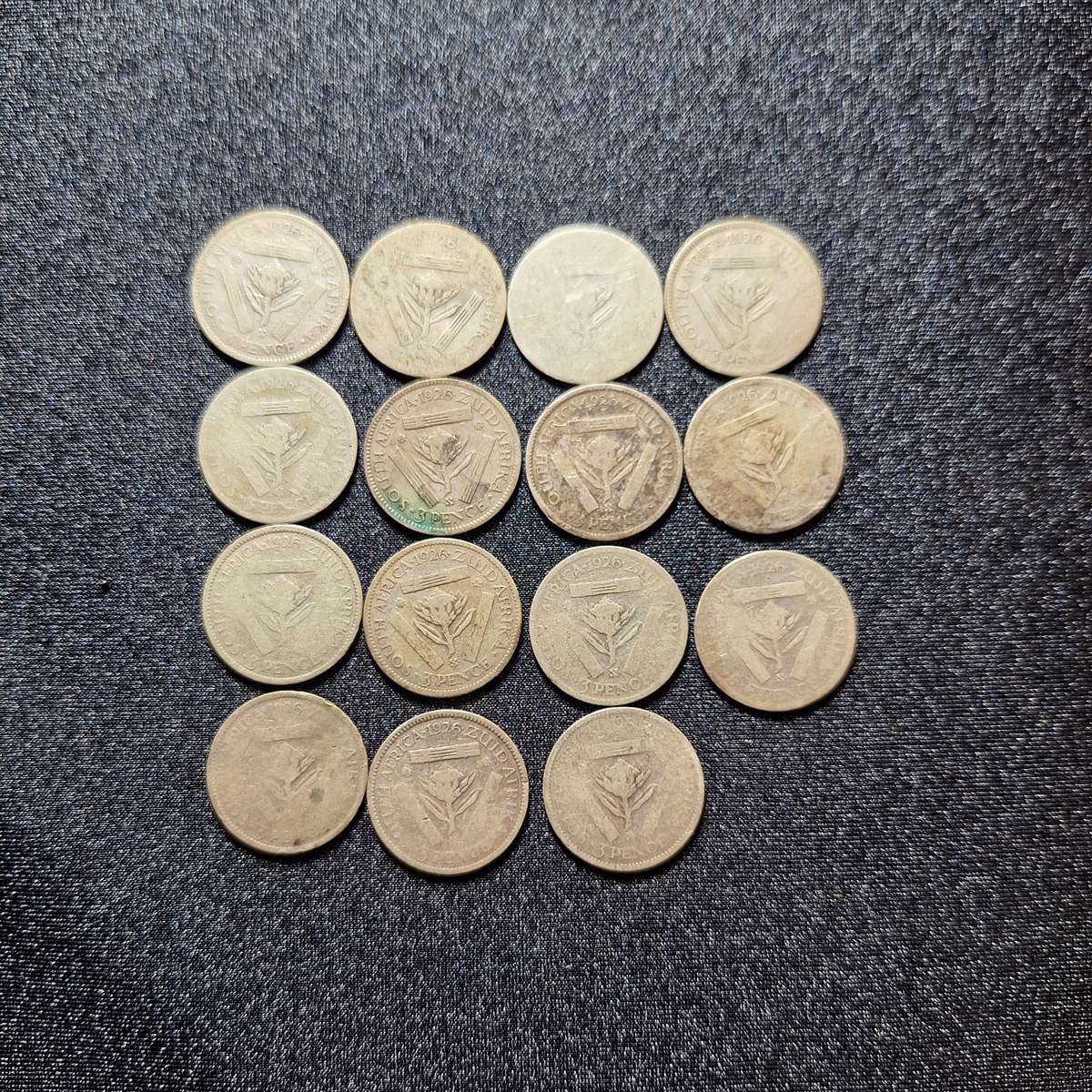 15 x 1926 3D Threepence Silver 80% 19 Grams