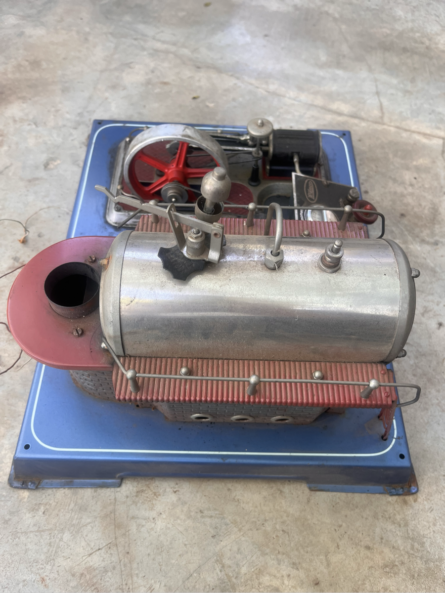 Wilesco D24 Steam Engine