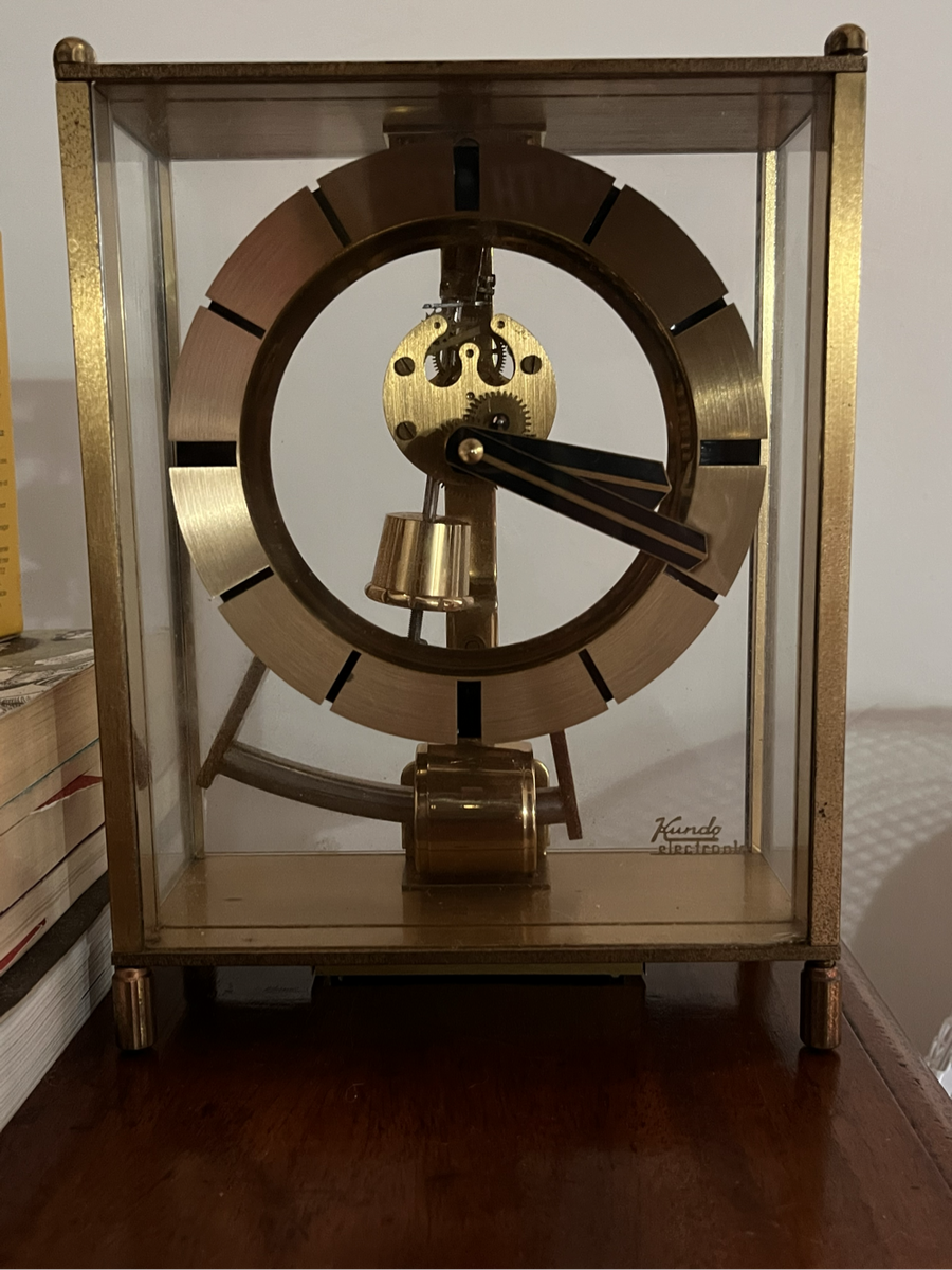 Kundo Electronic Clock