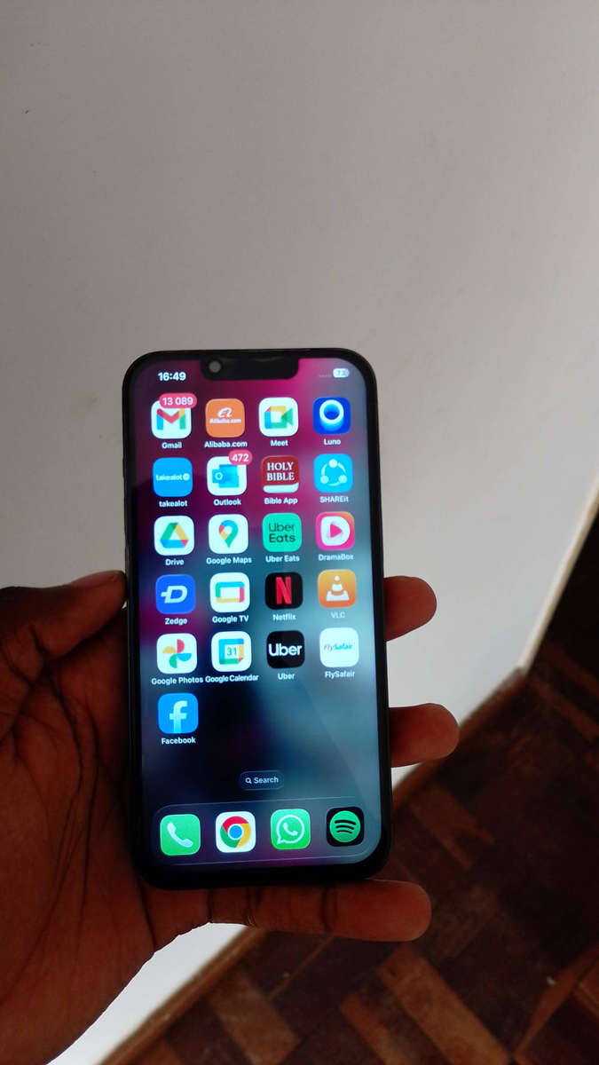 IPHONE 13 PRO(Read the discreption)