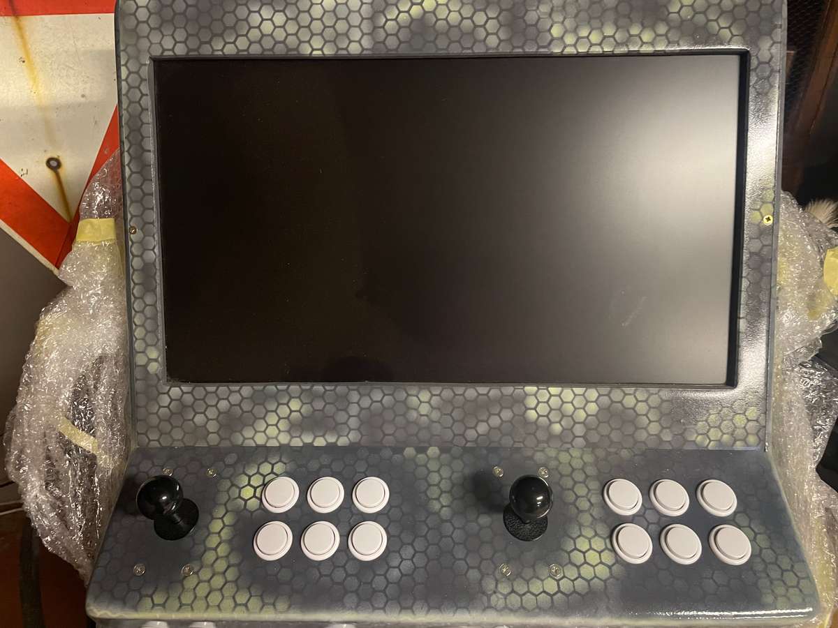 Retro gaming console