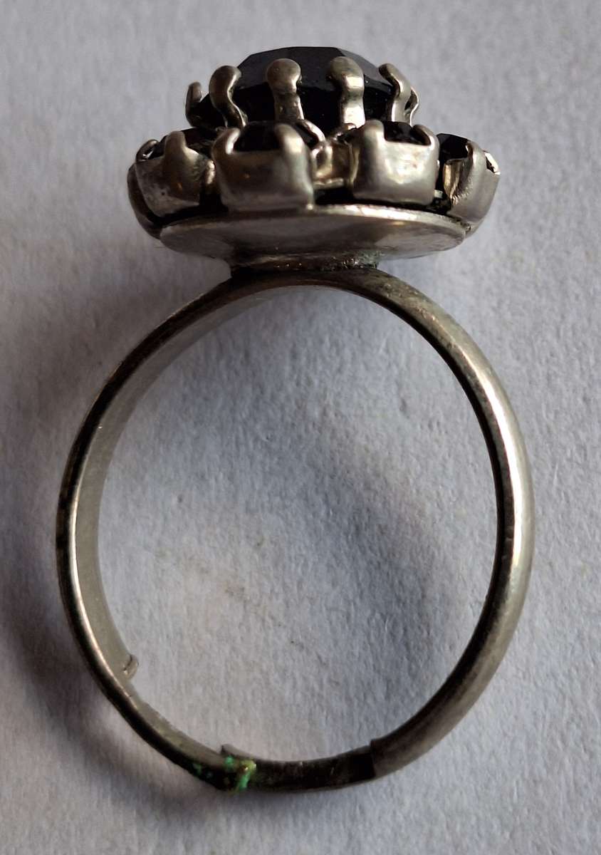 Beautiful Antique Silver Ring
