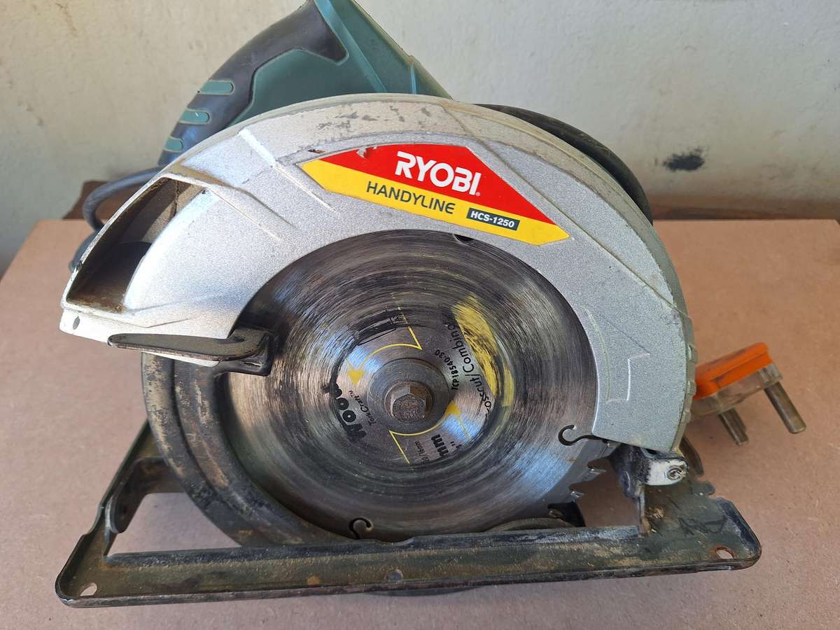 Ryobi Circular saw