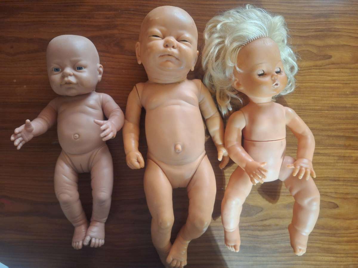 Doll lot