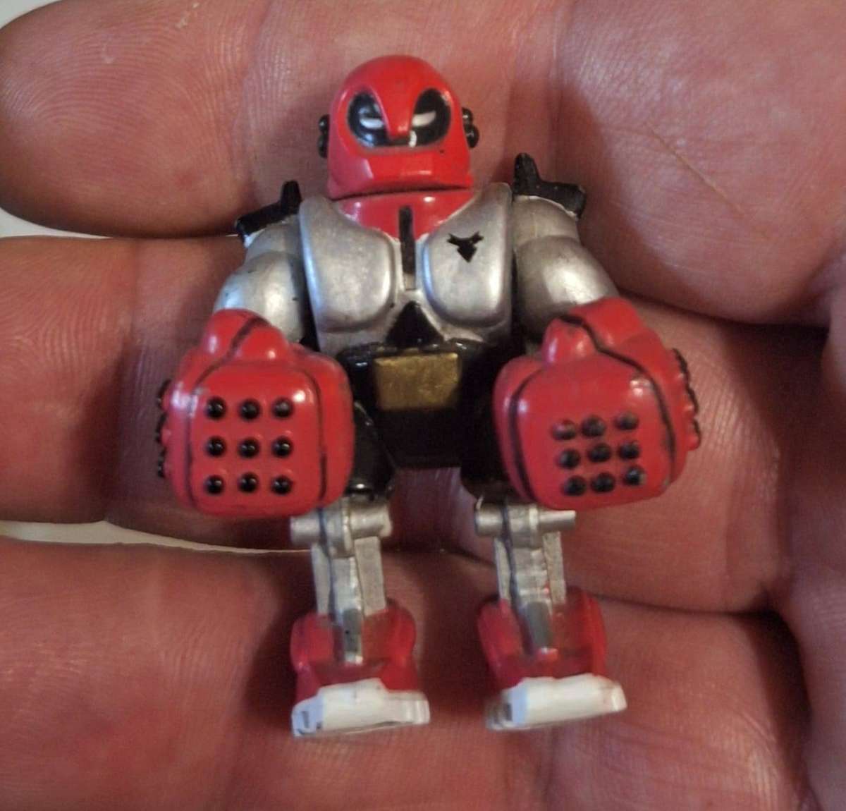 Rare Vintage 1993 Z-Bots Figure from Galoob Micro Machines