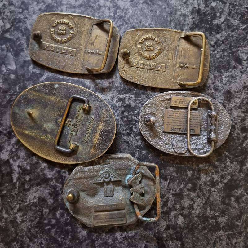 Belt buckle lot