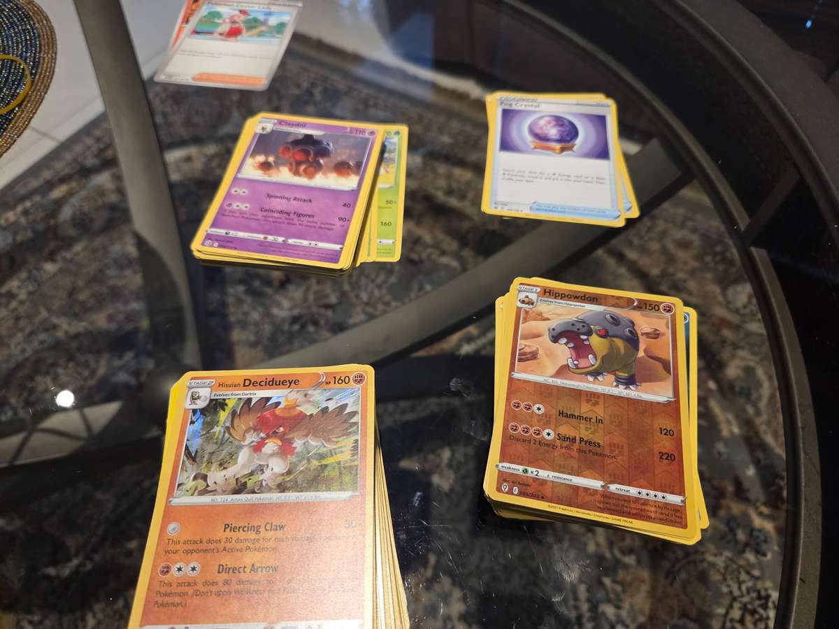 Over 1500 Pokemon Cards