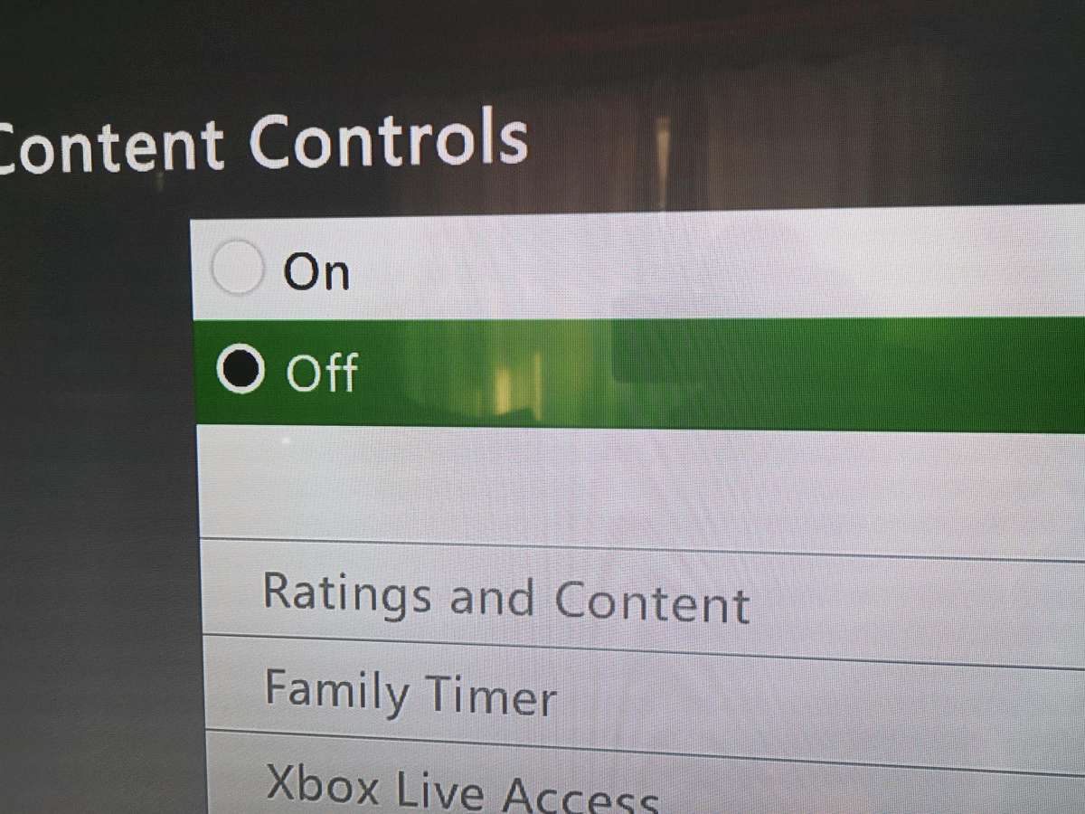 XBOX 360 Slim Console only