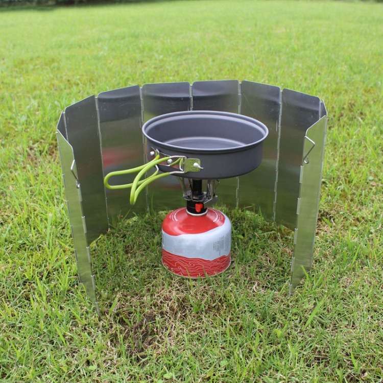 Camping Cooking Aluminium Wind Shield (10 plates)