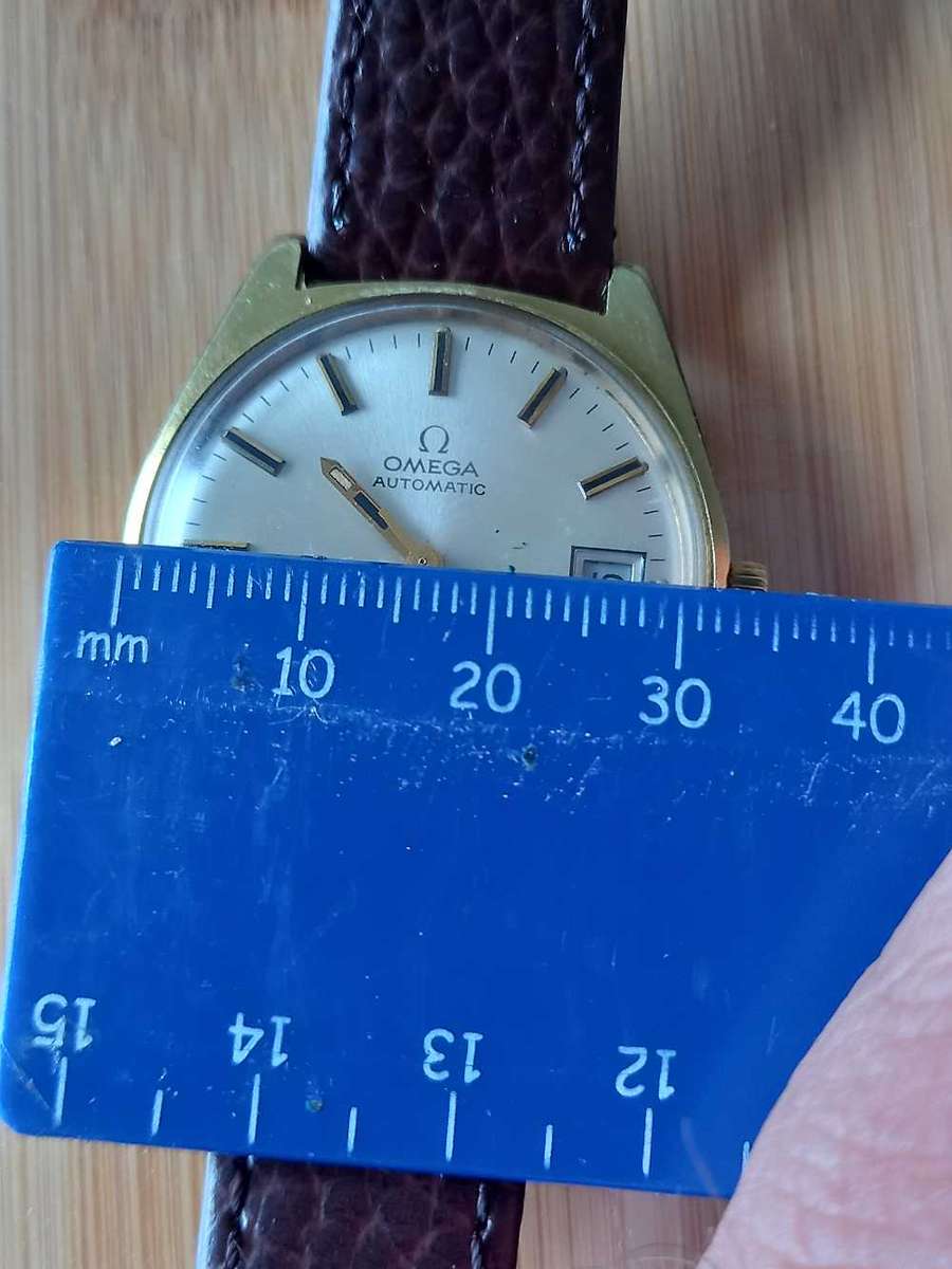 Vintage men's omega automatic watch