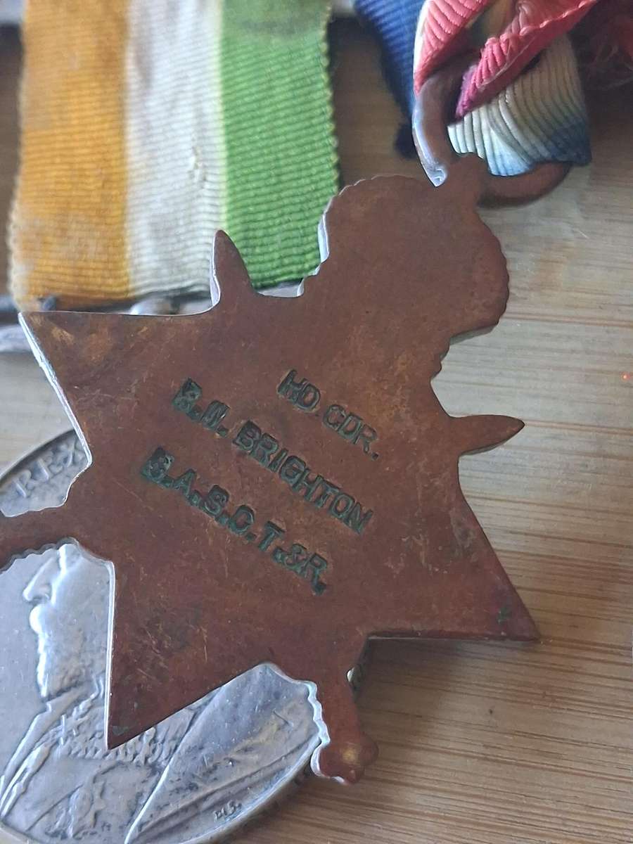 World war one and 2 set of medals group