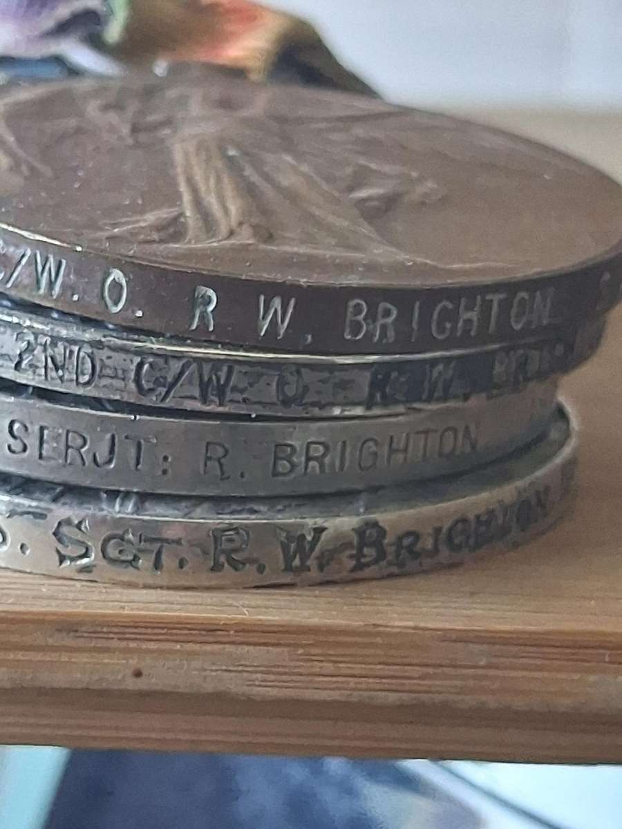 World war one and 2 set of medals group