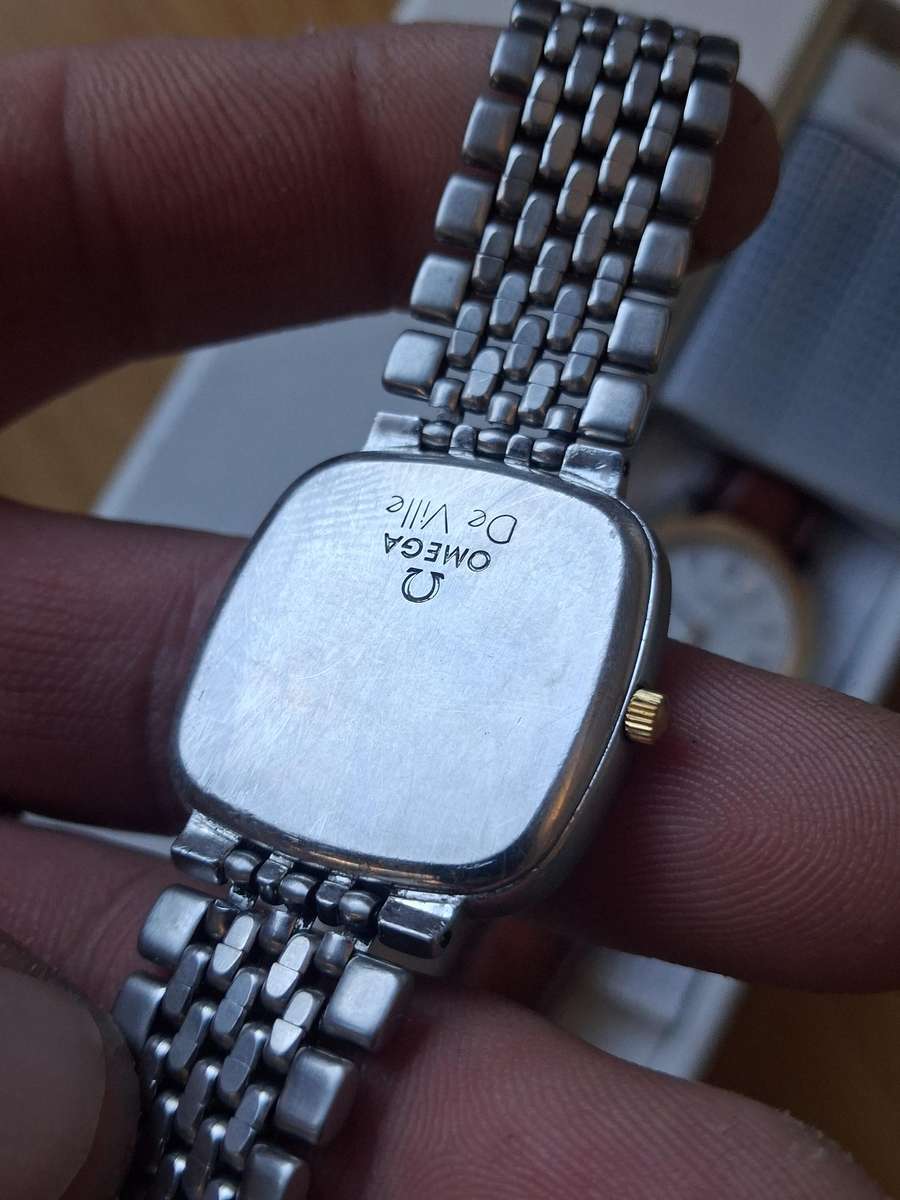 2 x vintage men's watches