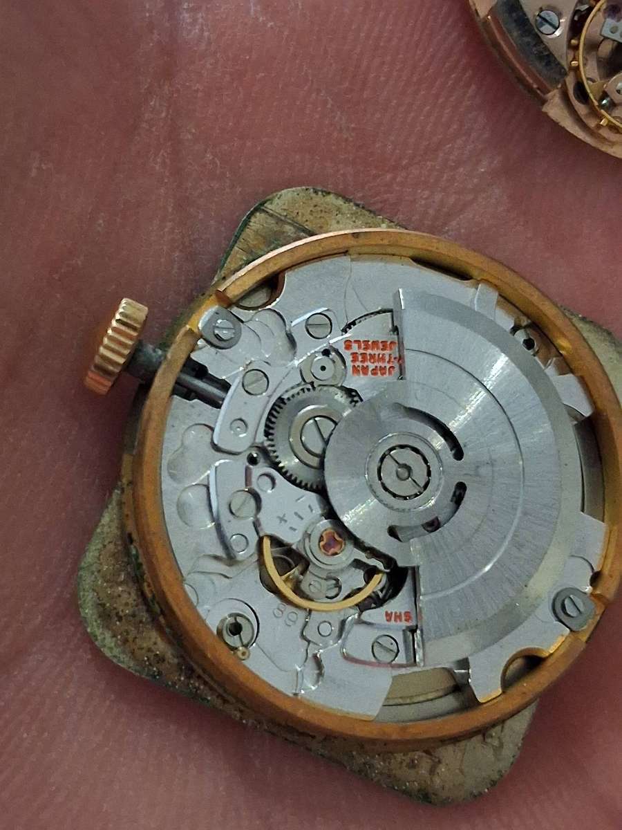 Vintage men's watch one bid takes all