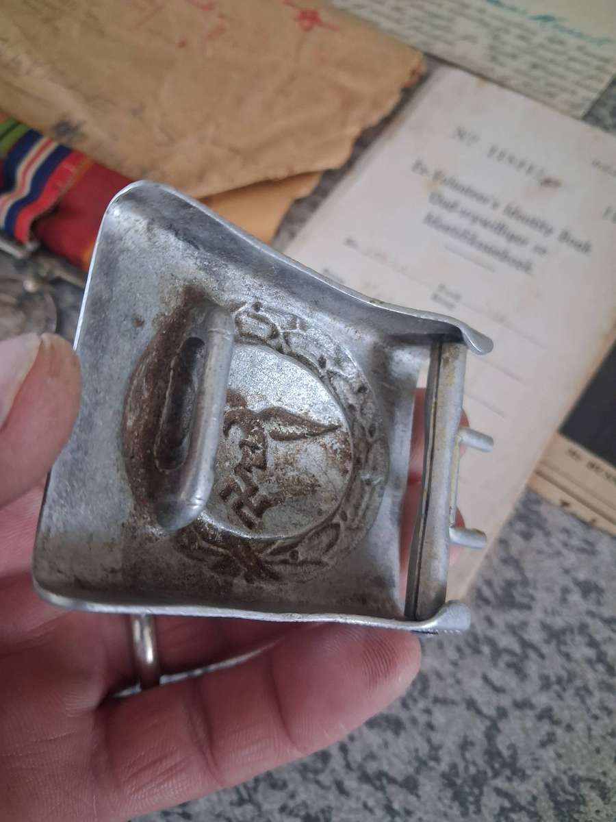 WWII German Luftwaffe (Airforce) EM/NCOS BELT BUCKLE and war medals ect